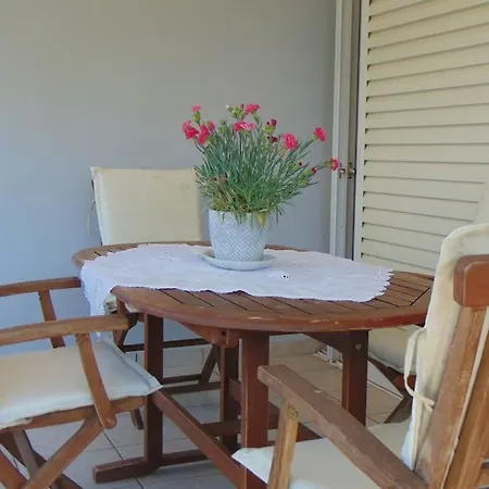 Lovingly Restored Apartment Galatsi-2